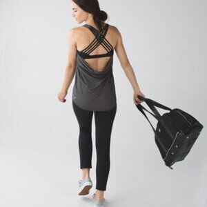 luluLemon "Wild" Gray and Black Scoop Neck Tank Top Size 8